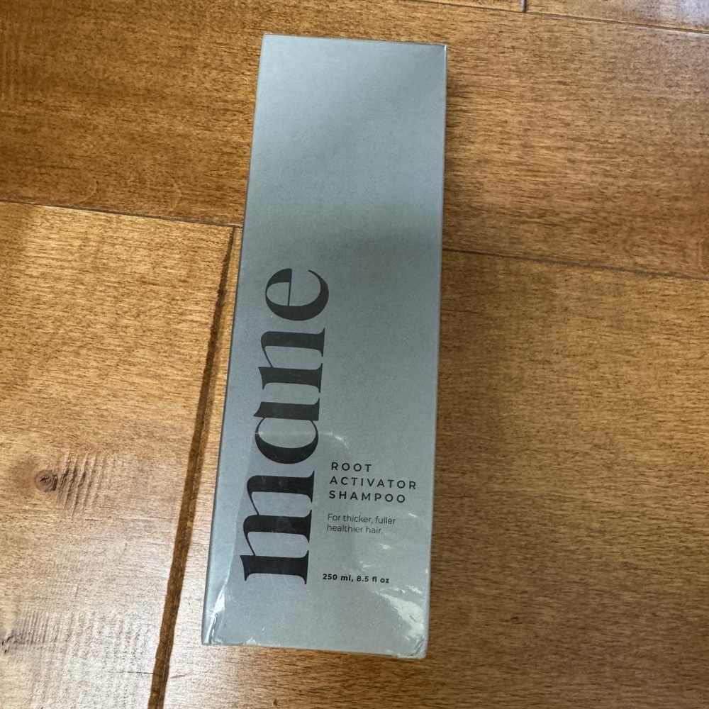 Root Activator Shampoo - Silver